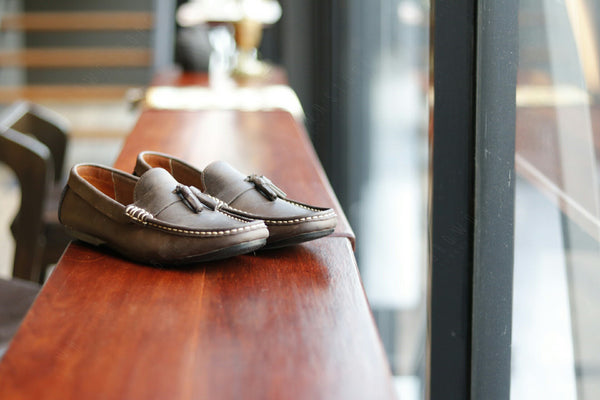 Comfy Tassel Loafer Dark Natural Nubuck - Assembly Artisans Co.,Ltd.