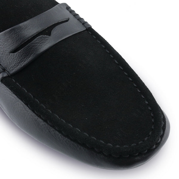 Suede Flip Leather Loafer Pure Black - Assembly Artisans Co.,Ltd.
