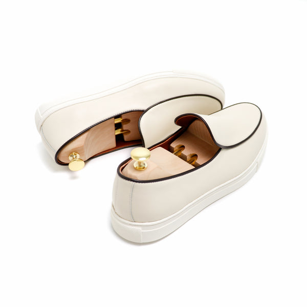 Bruges Belgian Slip On Off White - Assembly Artisans Co.,Ltd.