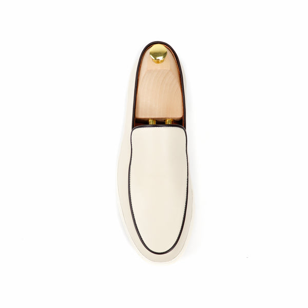 Bruges Belgian Slip On Off White - Assembly Artisans Co.,Ltd.