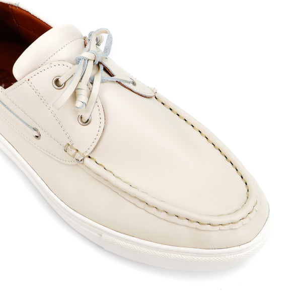 New York Boat Shoe Off White - Assembly Artisans Co.,Ltd.