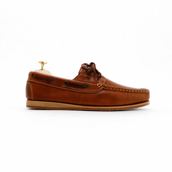 The Punter's Boat Shoes - Oil Leather Toffee Tan - Assembly Artisans Co.,Ltd.