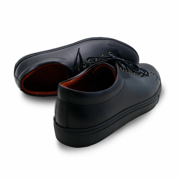 Tom’s Tender Leather Sneaker Onyx Black - Assembly Artisans Co.,Ltd.