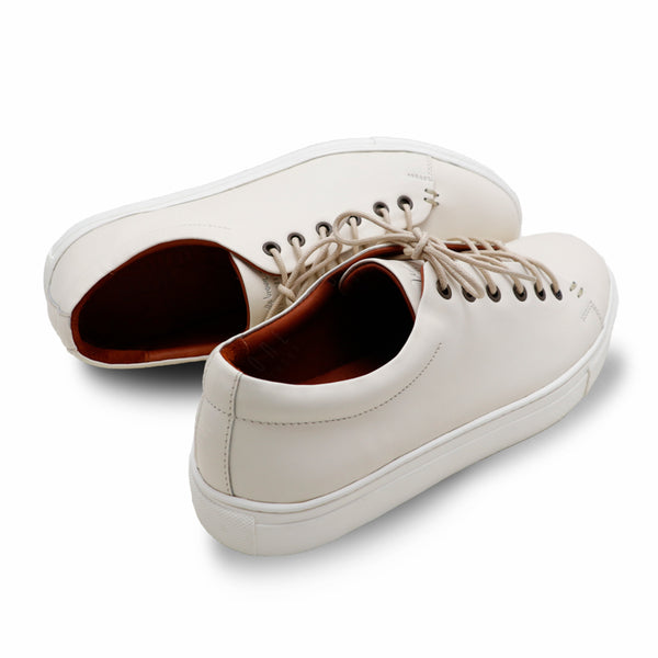 Tom’s Tender Leather Sneaker Off White - Assembly Artisans Co.,Ltd.